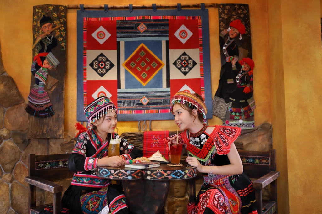 Sa Pa Cafe: Không gian và hương vị Tây Bắc ngay giữ Địa Trung Hải